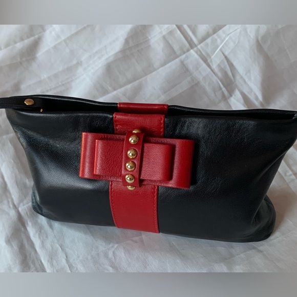 Christian Louboutin !!  rare purse!!  Authentic.  Classy stylish like you.  NEW - Picture 3 of 12